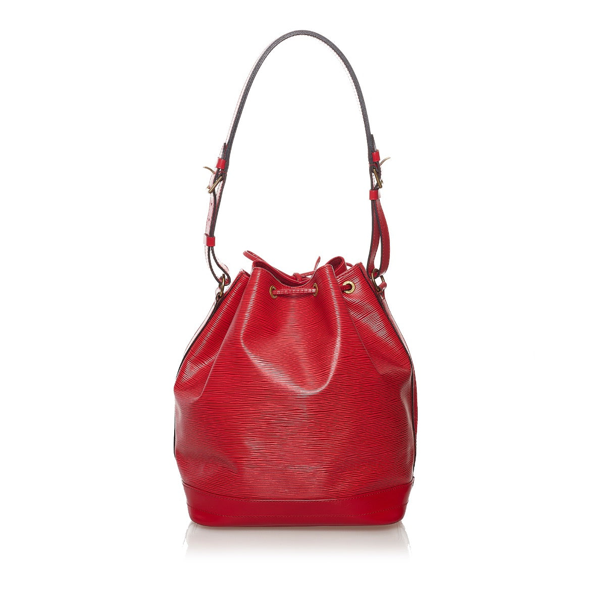Shop safe online at Labellov in Antwerp, Brussels and Knokke this 100% authentic second hand Louis Vuitton Red Epi Leather Noe Shoulder Bag