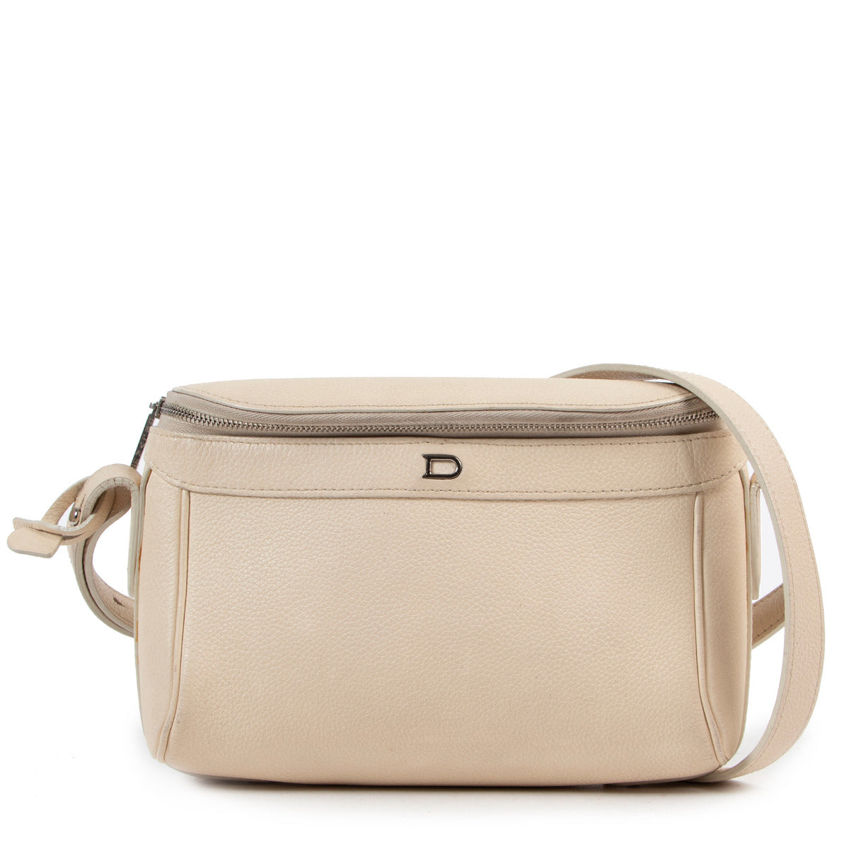 Shop safe online authentic second hand Delvaux White Leather Crossbody Bag. Buy online Delvaux White Leather Crossbody Bag in a safe way. Shop Delvaux White Leather Crossbody Bag online safely.