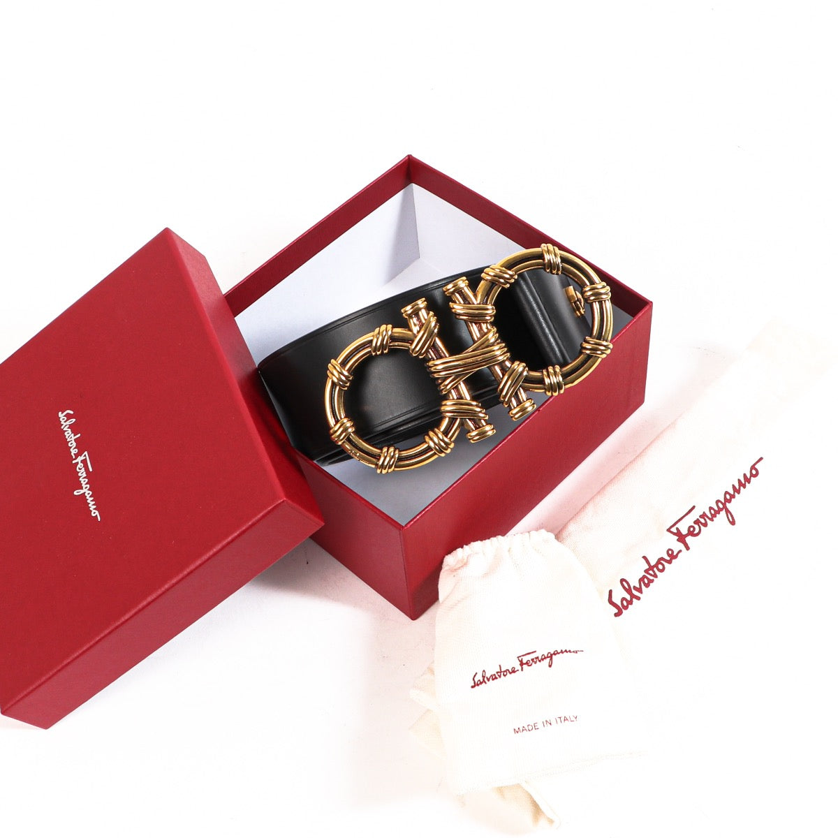 Buy an authentic second hand Salvatore Ferragamo Black Twisteed Gancini Belt - Size 105 in very good condition at Labellov.com
