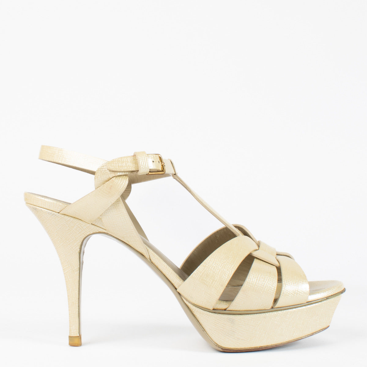 These shoes are in very good pre-loved condition. Minor signs of wear on the soles and light scuffing around the platform edge. Uppers are clean and well-maintained. Please refer to the images for full details.