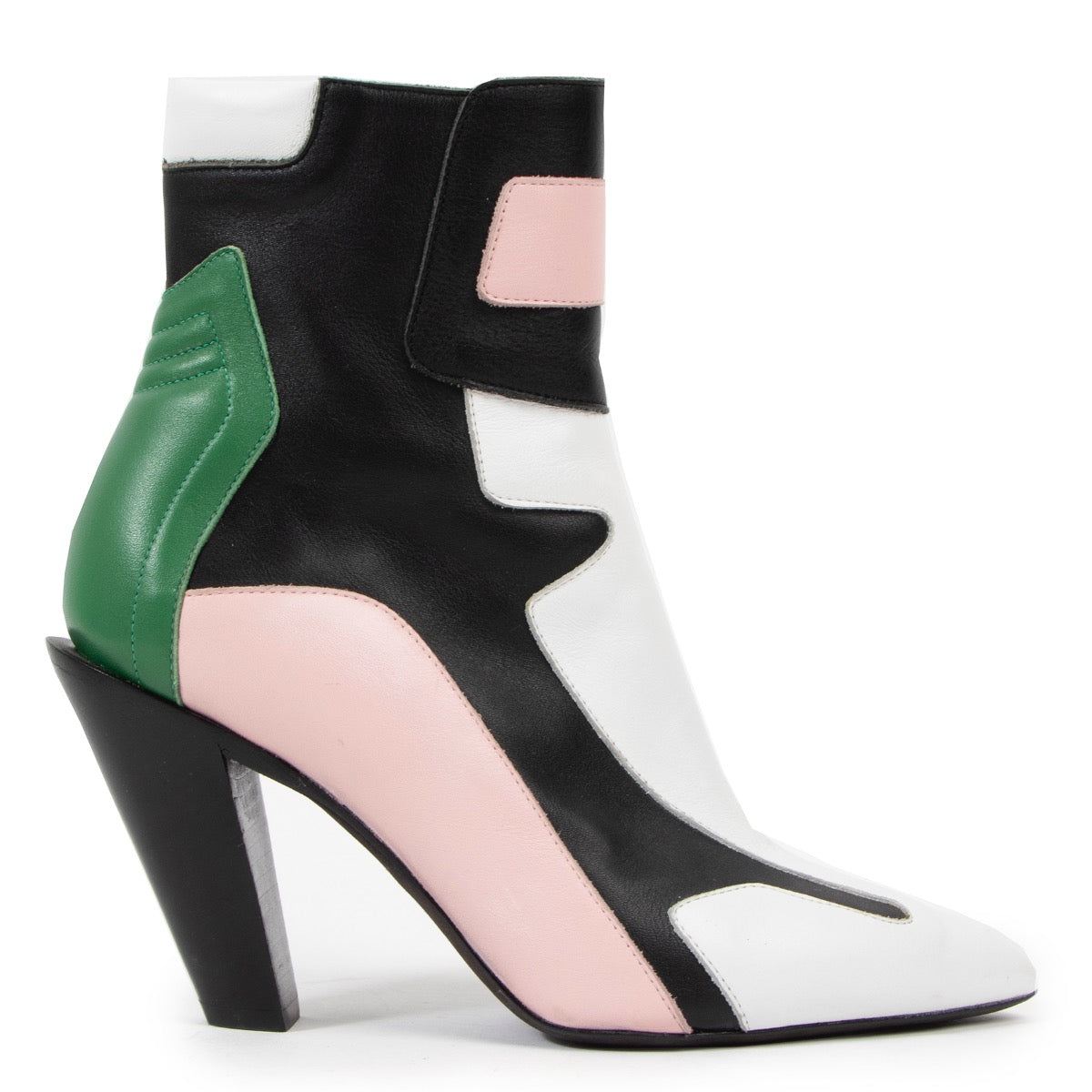 Shop safe online at LABELLOV in Antwerp these 100% authentic second hand A.F. Vandevorst Multicolor Leather Boots - size 37