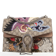 Shop safe online an authentic Gucci Medium Embroidered Dionysus Shoulder Bag in very good condition and at the right price at Labellov.Com.