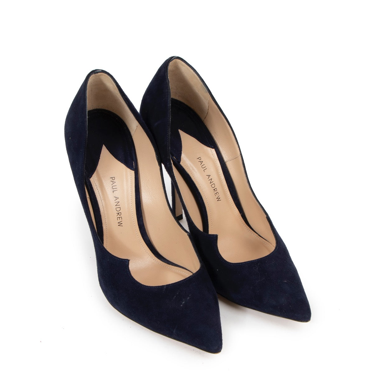 Shop safe online at Labellov in Antwerp these 100% authentic second hand Paul Andrew Blue Suede Pumps - size 37,5