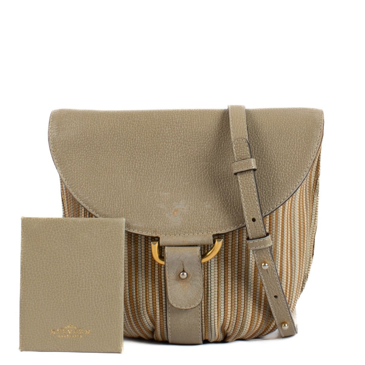 Shop safe online at Labellov in Antwerp, Brussels and Knokke this 100% authentic second hand Delvaux Beige Toile De Cuir Listrac PM Bag