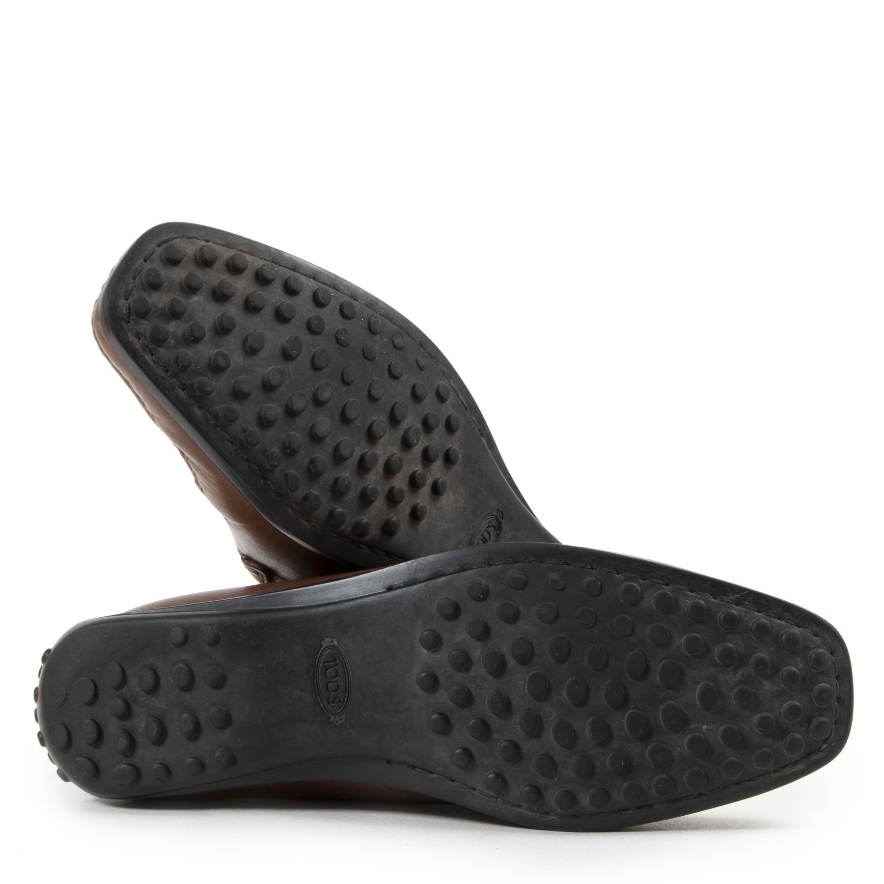 Online tweedehands designer schoenen. Betaal veilig en online bij LabelLOV Antwerpen.
