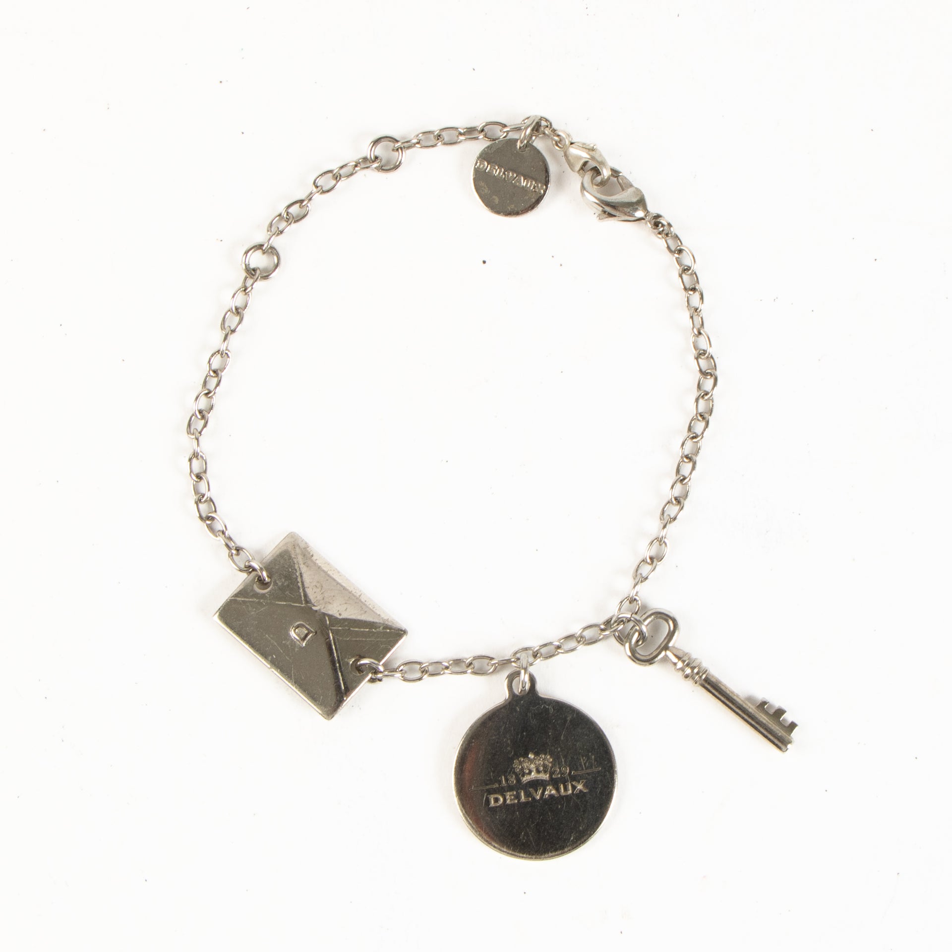 Shop the authentic Delvaux Silver Charms Bracelet on Labellov.com !
