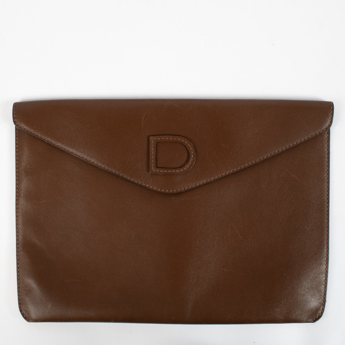 shop 100% authentic second hand Delvaux brown Clutch on Labellov.com