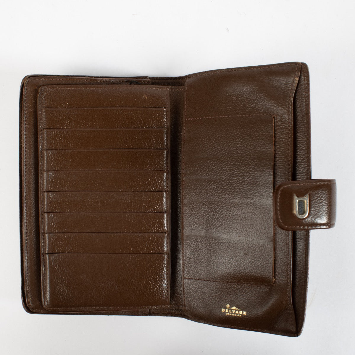 shop 100% authentic second hand Delvaux Brown Wallet on Labellov.com