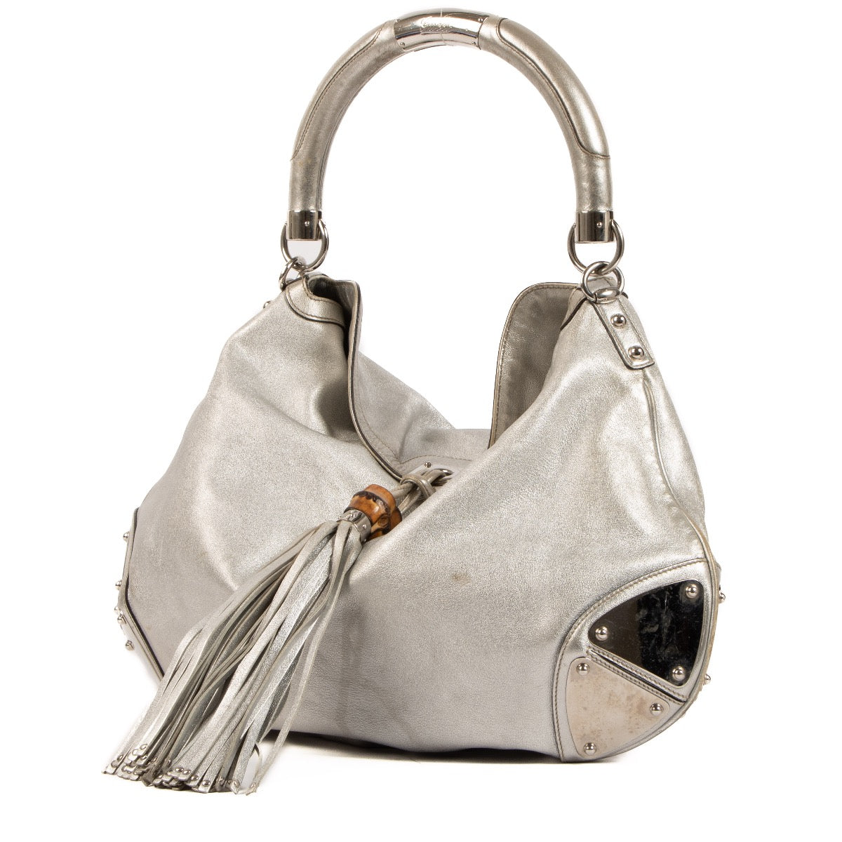 Shop 100% authentic second-hand Gucci Silver Indy Shoulder Bag on Labellov.com