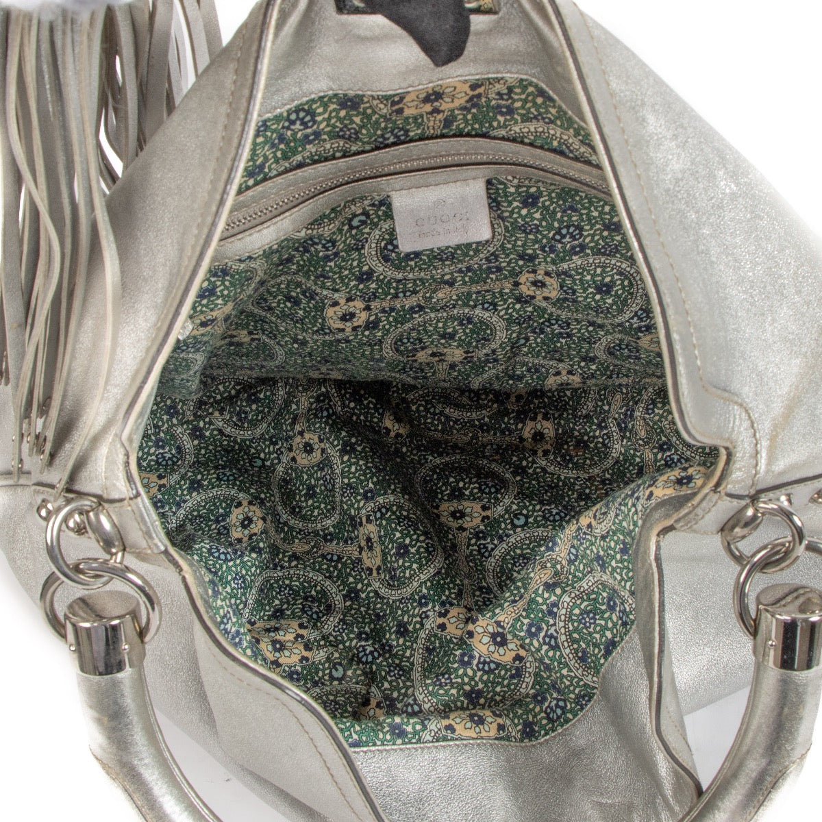 Shop 100% authentic second-hand Gucci Silver Indy Shoulder Bag on Labellov.com