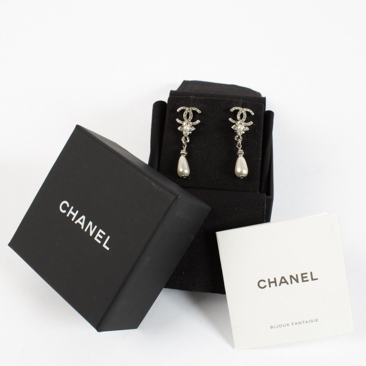 Chanel Silver Pearl Drop Earrings for the best price at Labellov