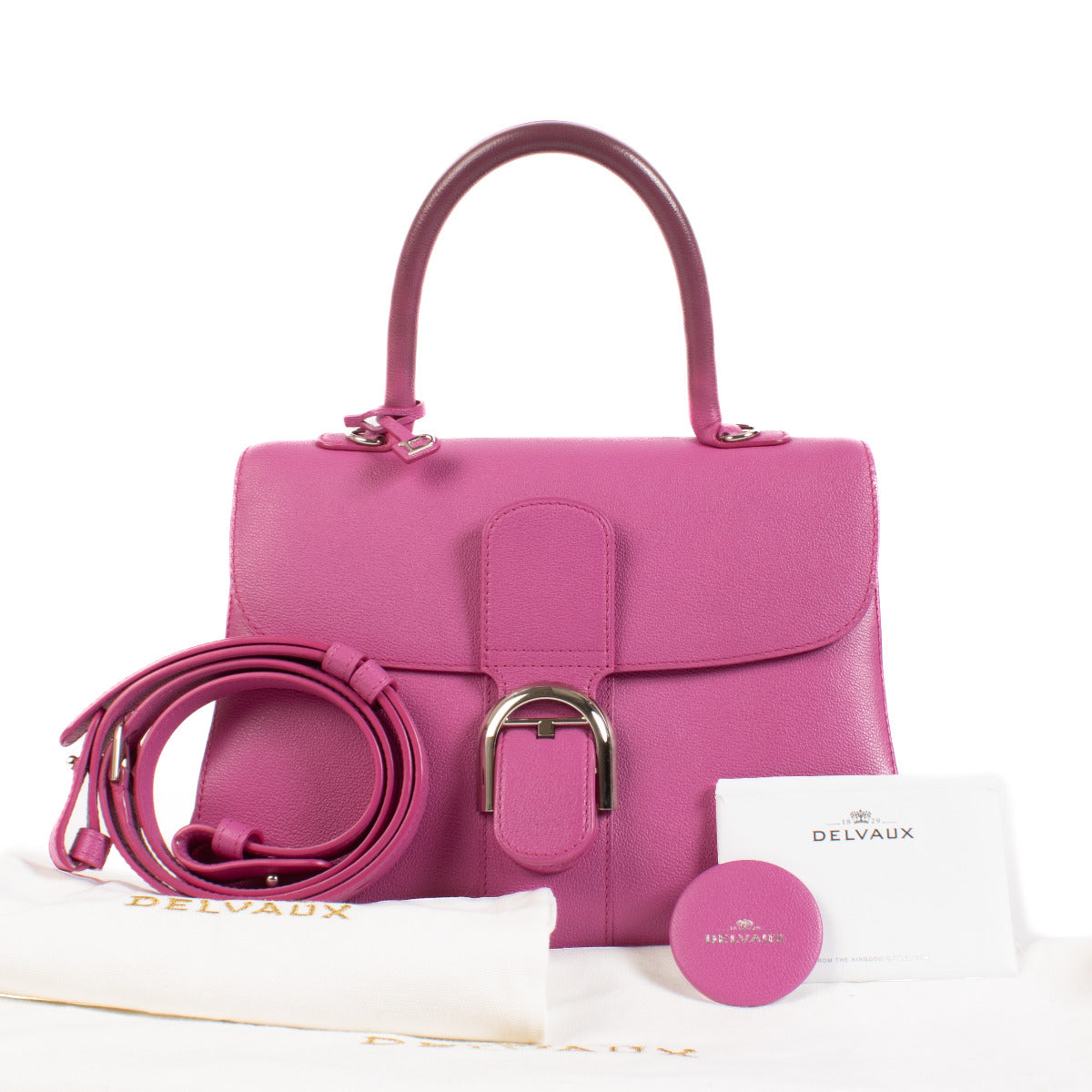 Delvaux Brillant MM Héliotrope + Strap aan de beste prijs bij Labellov tweedehands luxe in Antwerpen en Knokke. We buy and sell your preloved and brand new designer items.