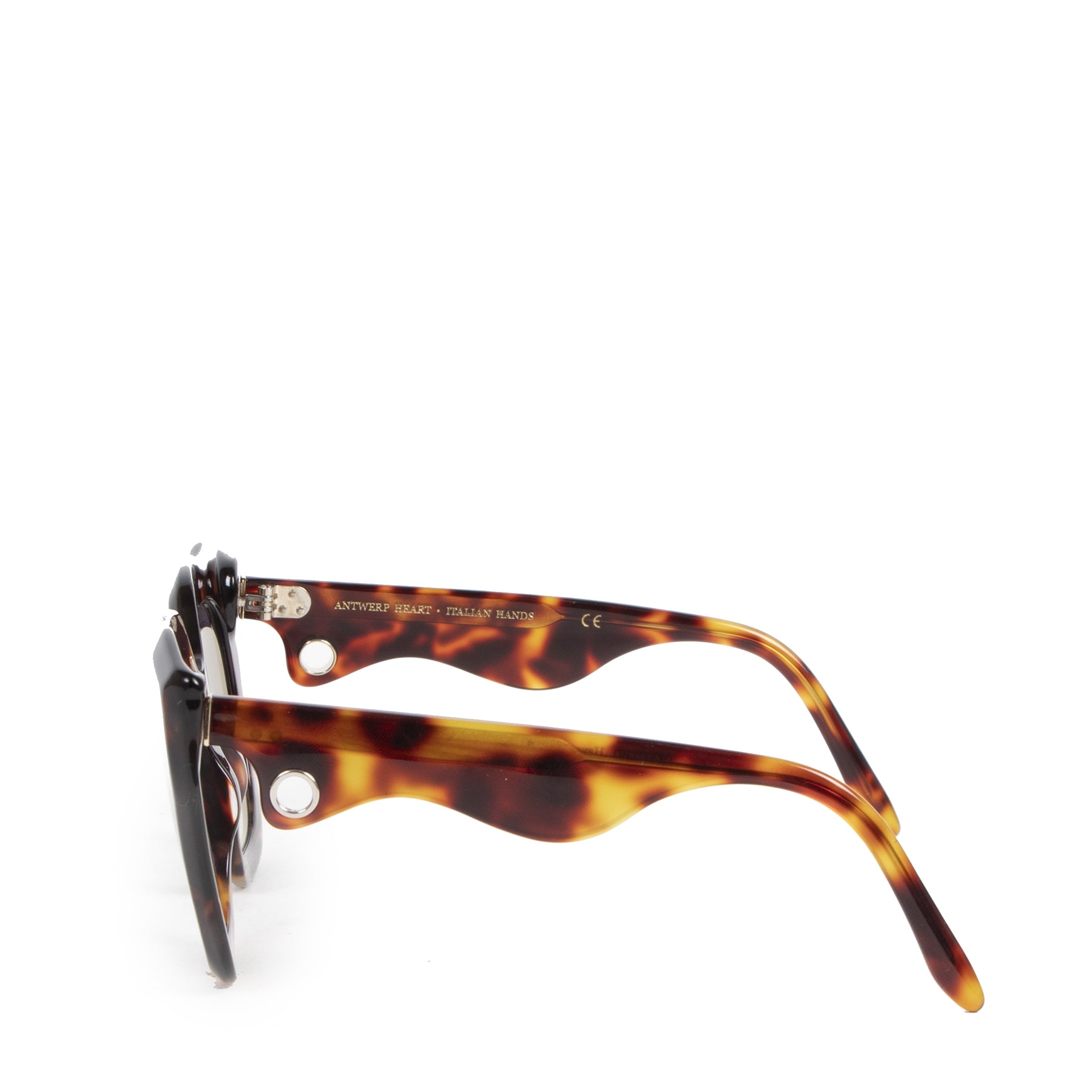 Laurence D'Ari Devoted Havana Twice Sunglasses pour le meilleur prix chez Labellov à Anvers
