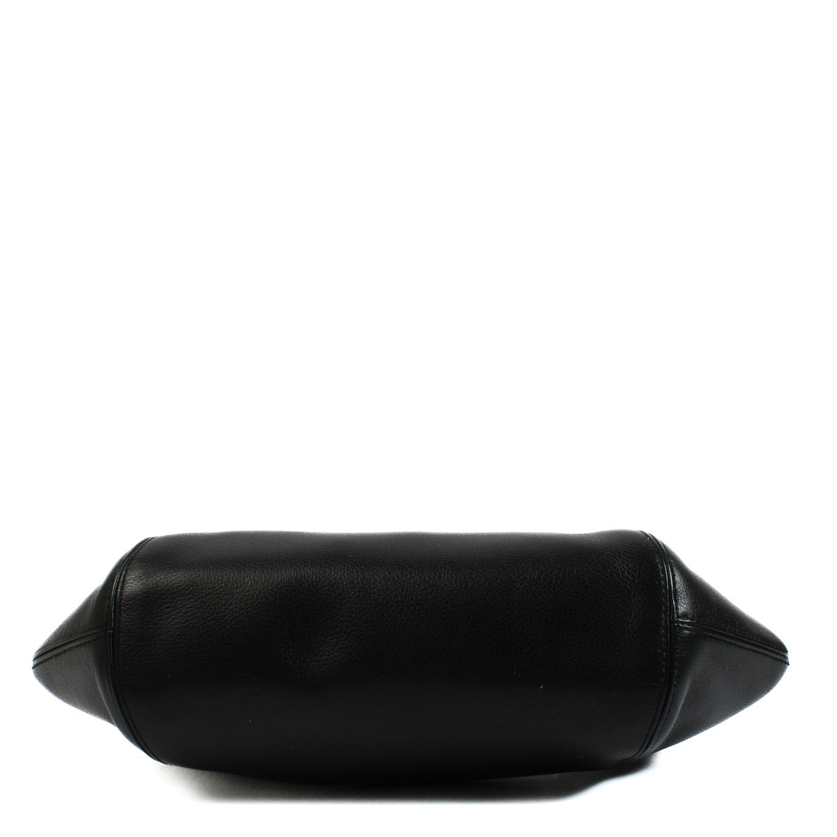 shop 100% authentic second hand Delvaux Black Désir Shoulder bag on Labellov.com