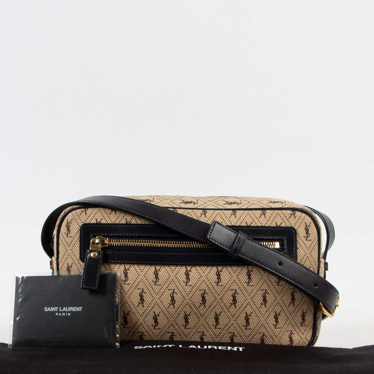 Authentic second hand Saint Laurent Fall/Winter 2019 Monogram All Over Camera Bag at labellov.com
