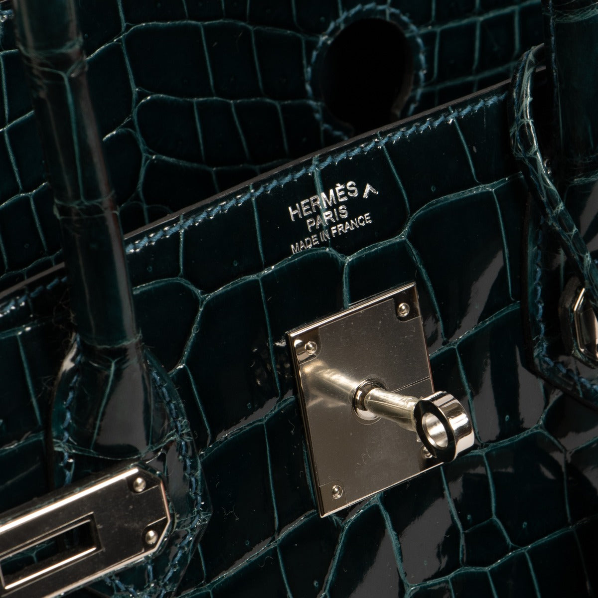 Hermès birkin 30 crocodile stamp logo