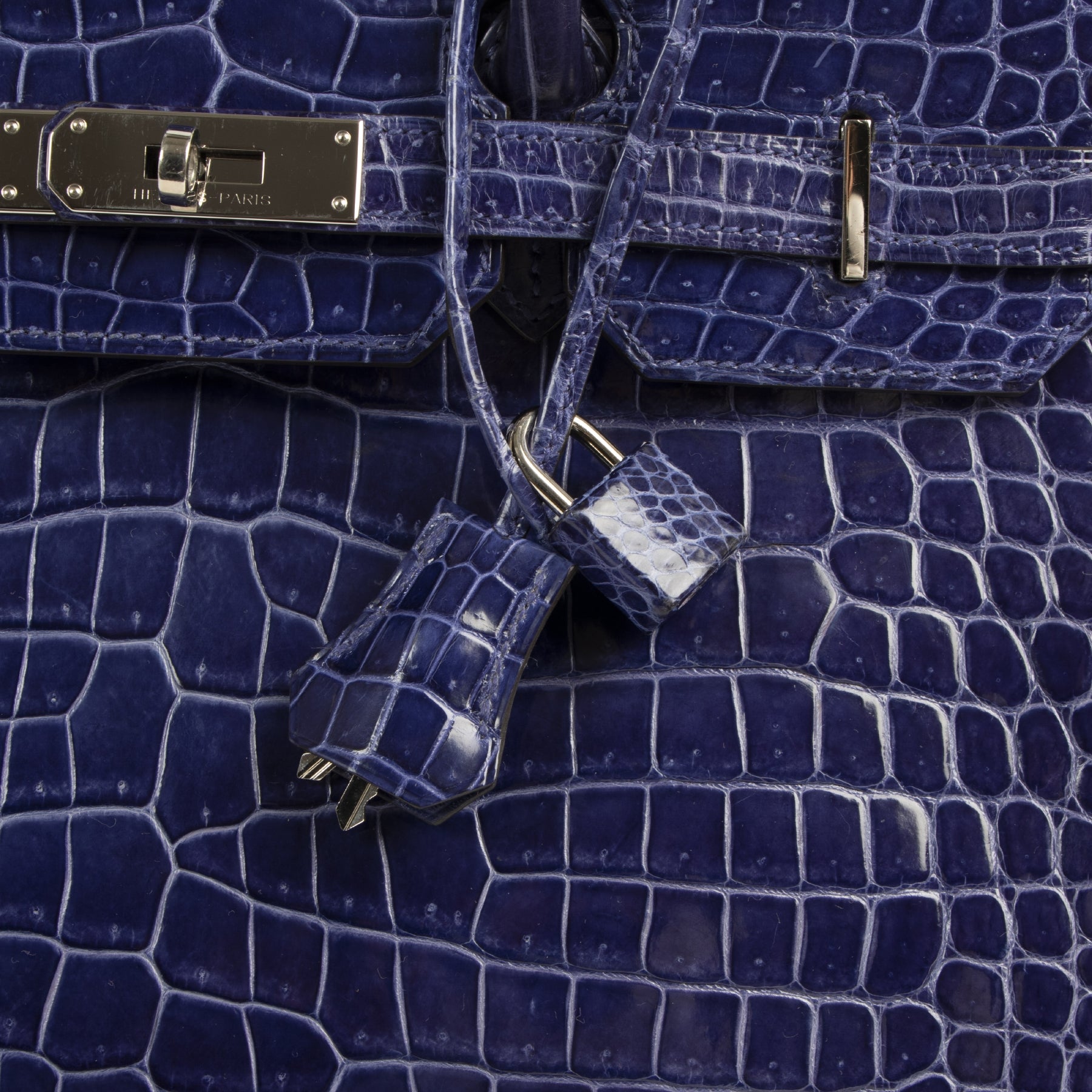 Hermès Birkin 35 Blue Electrique Crocodile Porosus PHW pour le meilleur prix chez Labellov à Anvers Belgique