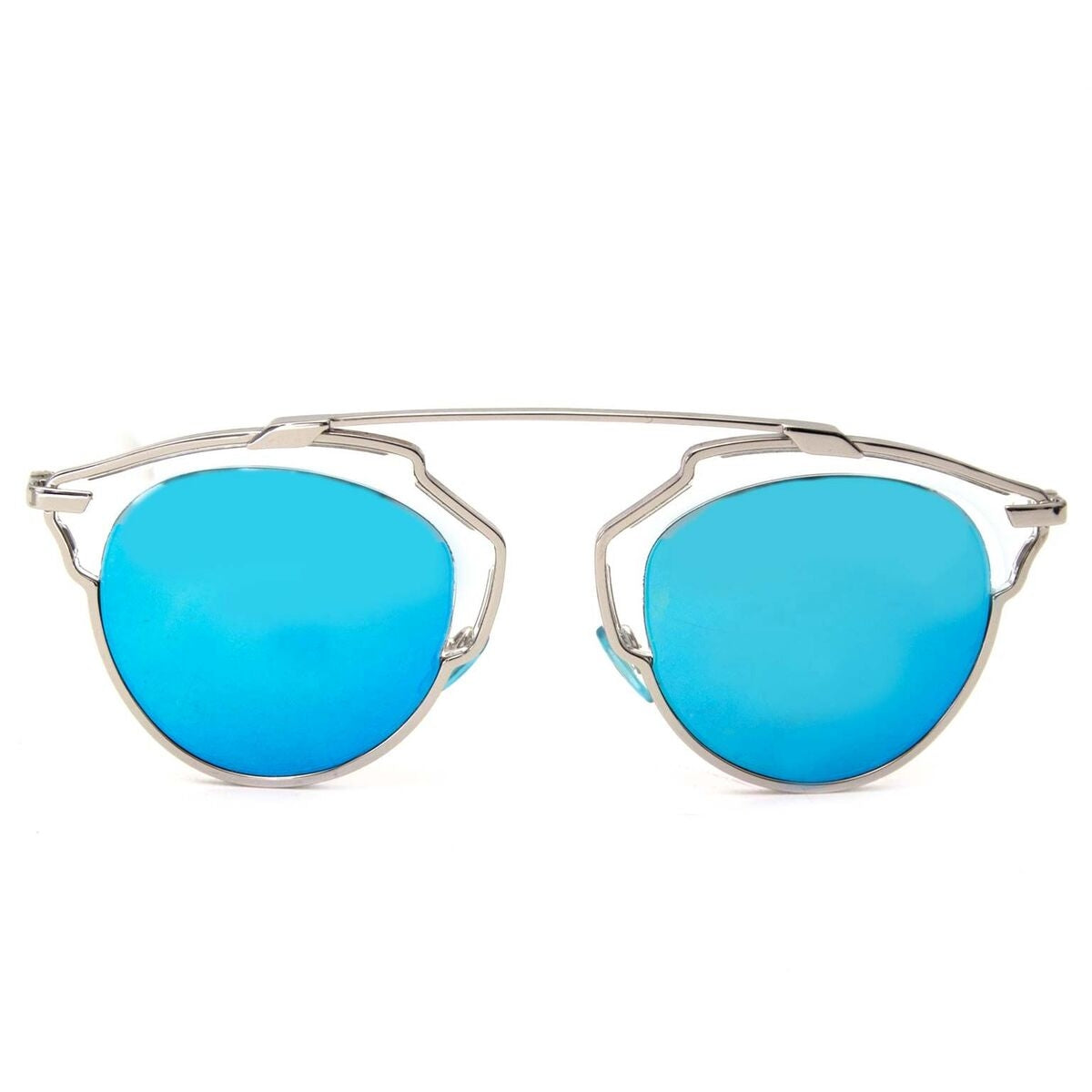 Buy an authentic secondhand Dior So Real sunglasses at the right price at LabelLOV vintage webshop. Safe and secure online shopping.