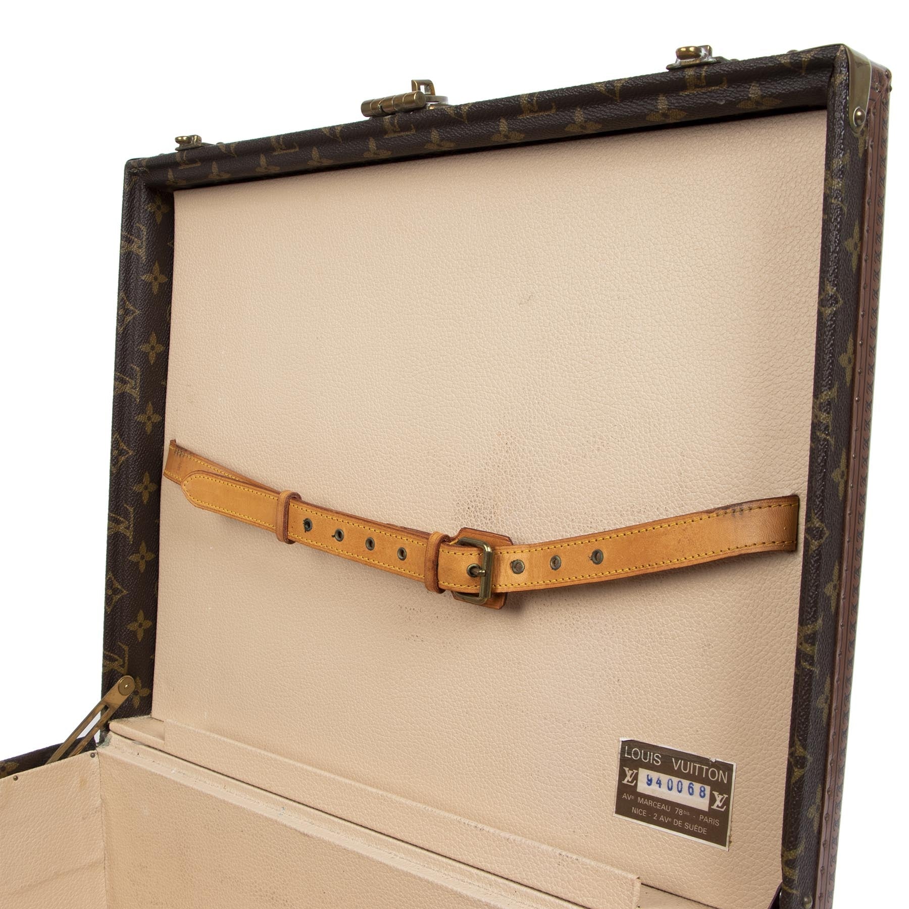 Louis Vuitton Monogram Canvas President 45 Trunk