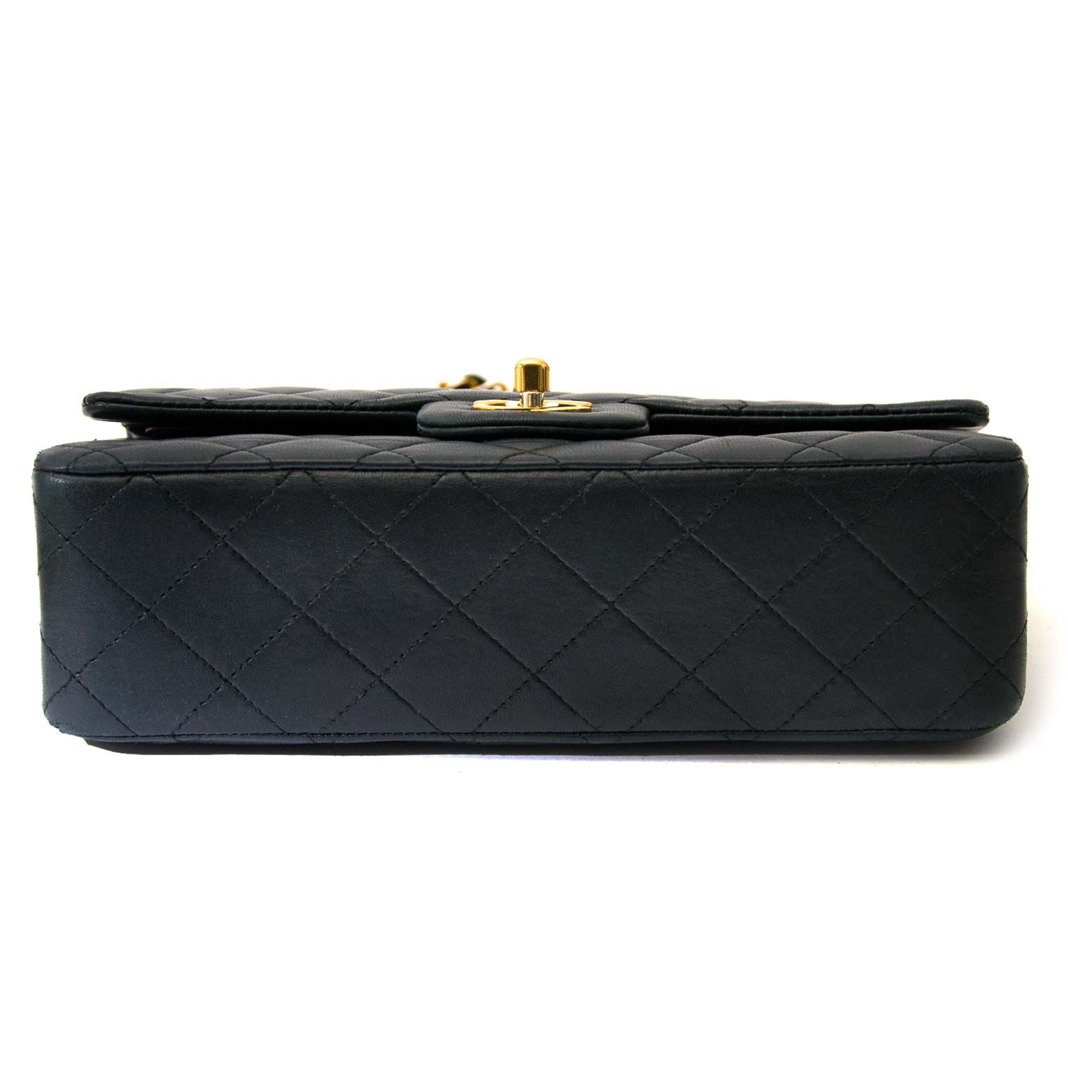 buy secondhand chanel bags at labellov