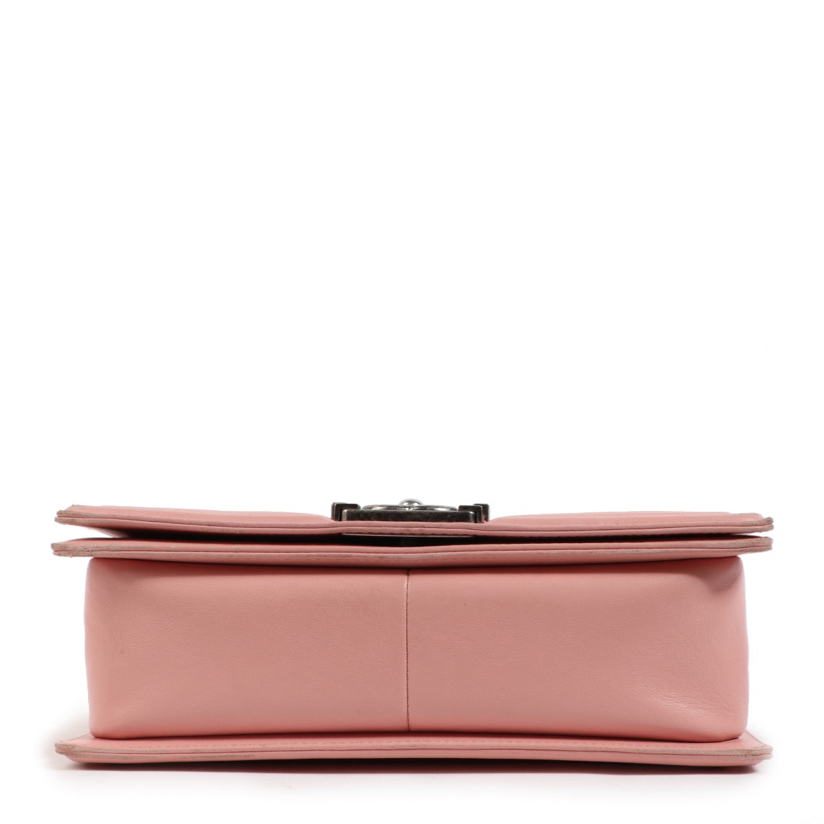 Buy an authentic second hand Chanel Pink Medium Boy Bag in very good condition at Labellov.com