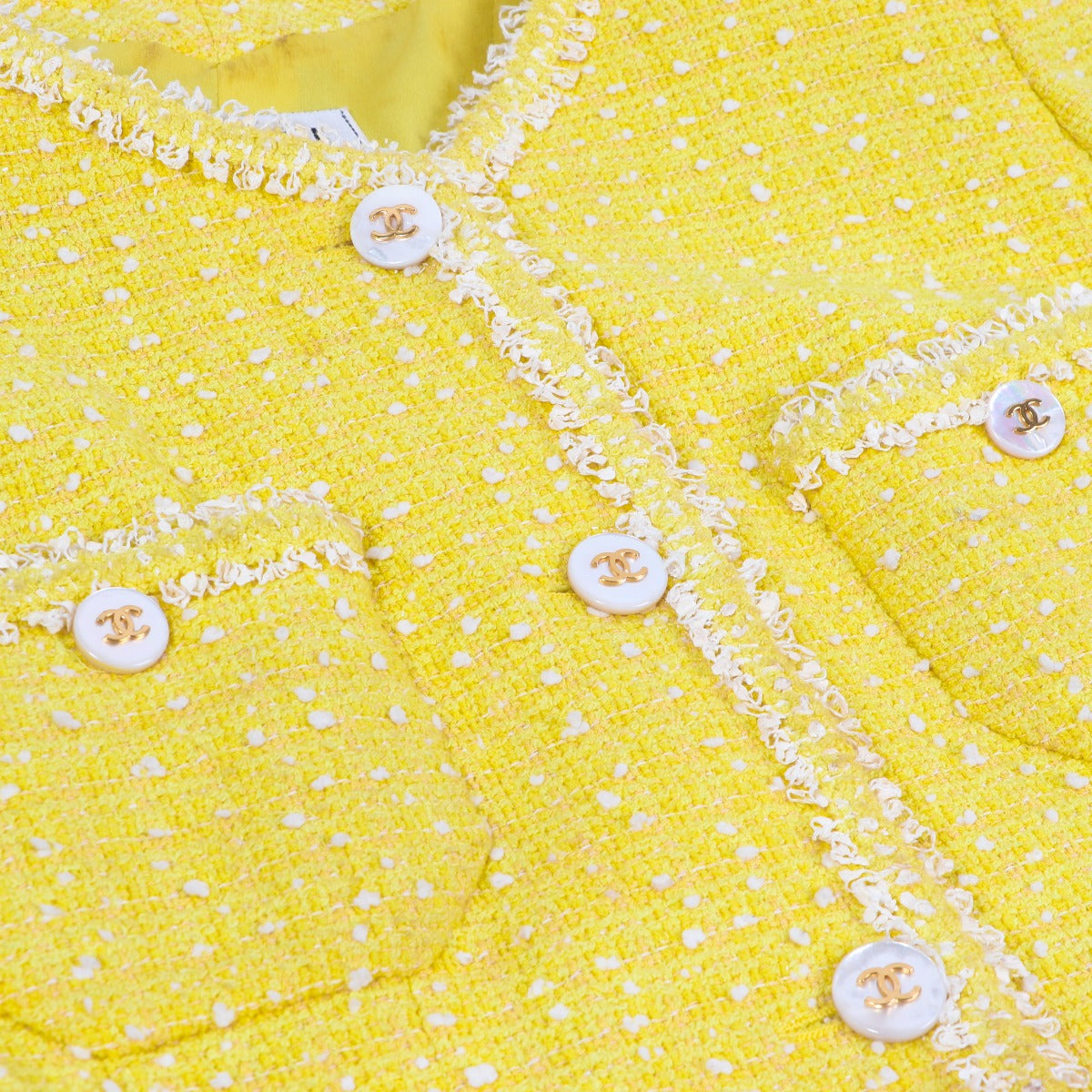 Chanel Spring 1997 Yellow Tweed Jacket & Skirt Set - Size FR38