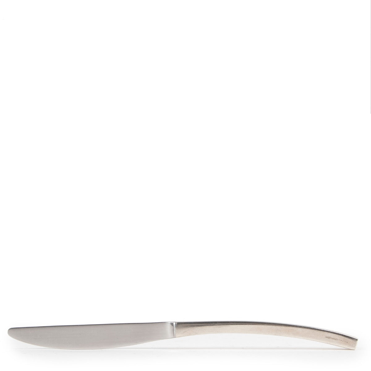 Shop authentic second hand Hermès Onde Cutlery tableware Set Lifestyle on Labellov for the best price