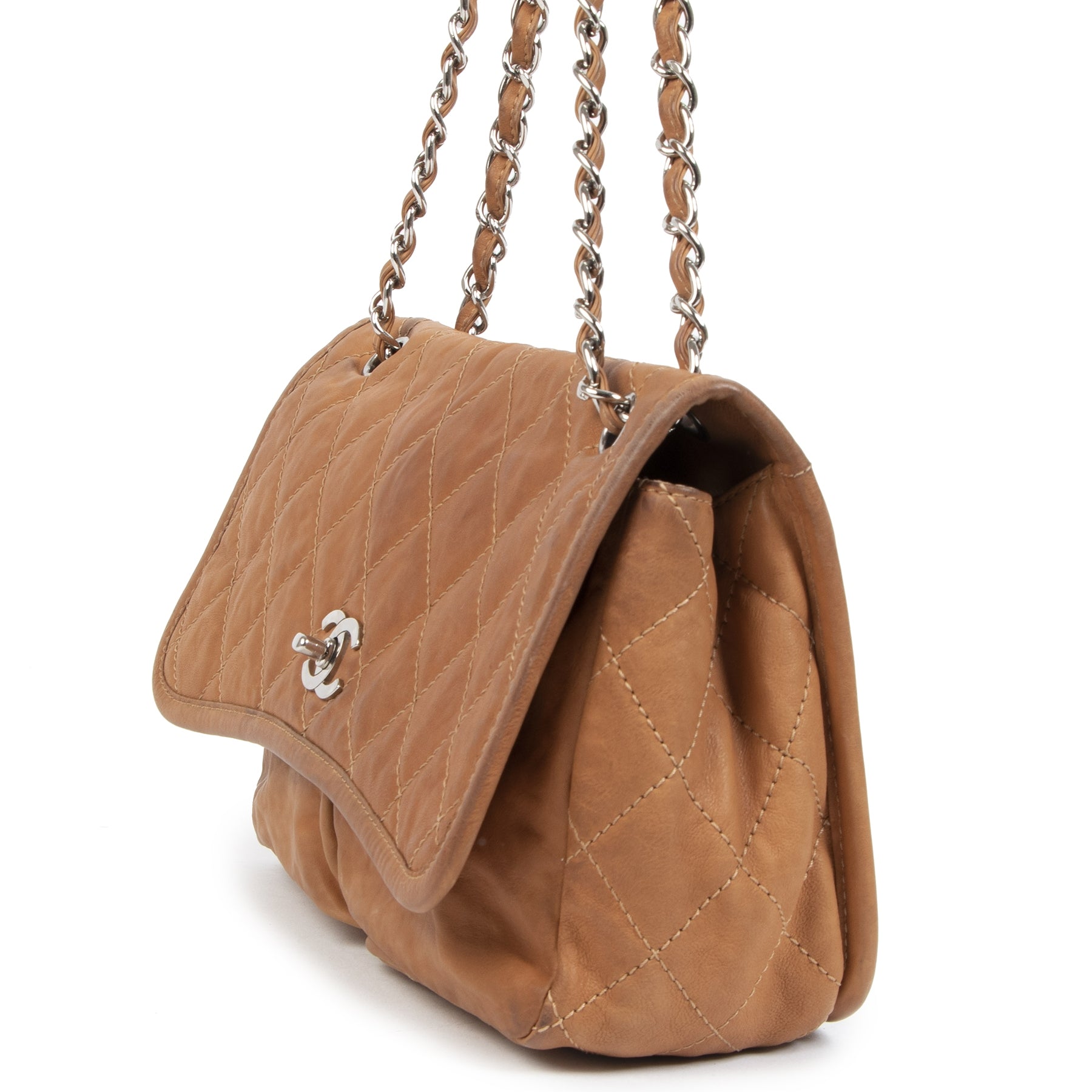 Authentieke Tweedehands Chanel Quilted Camel Aged Leather Flap Bag juiste prijs veilig online shoppen luxe merken webshop winkelen Antwerpen België mode fashion
