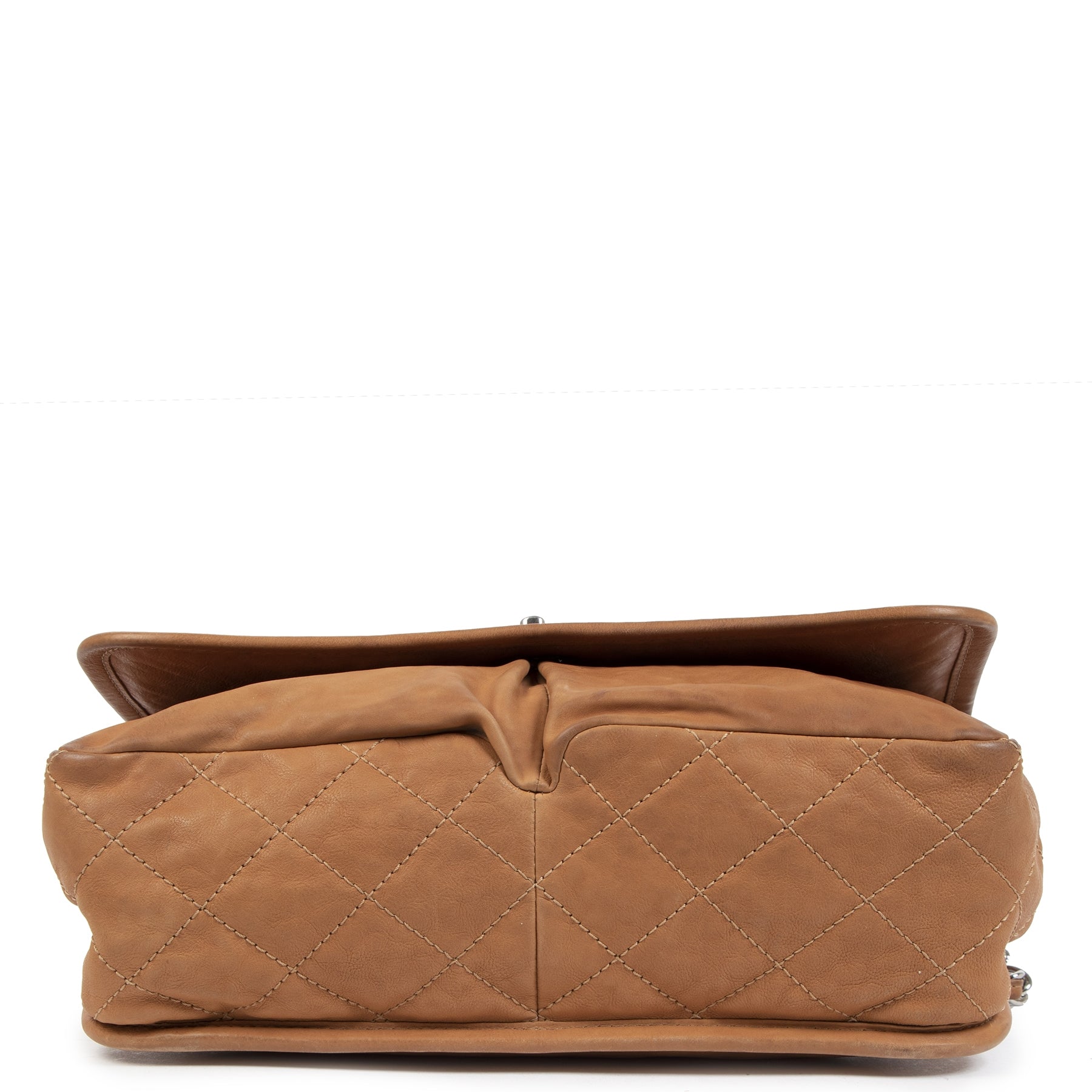 Authentieke Tweedehands Chanel Quilted Camel Aged Leather Flap Bag juiste prijs veilig online shoppen luxe merken webshop winkelen Antwerpen België mode fashion