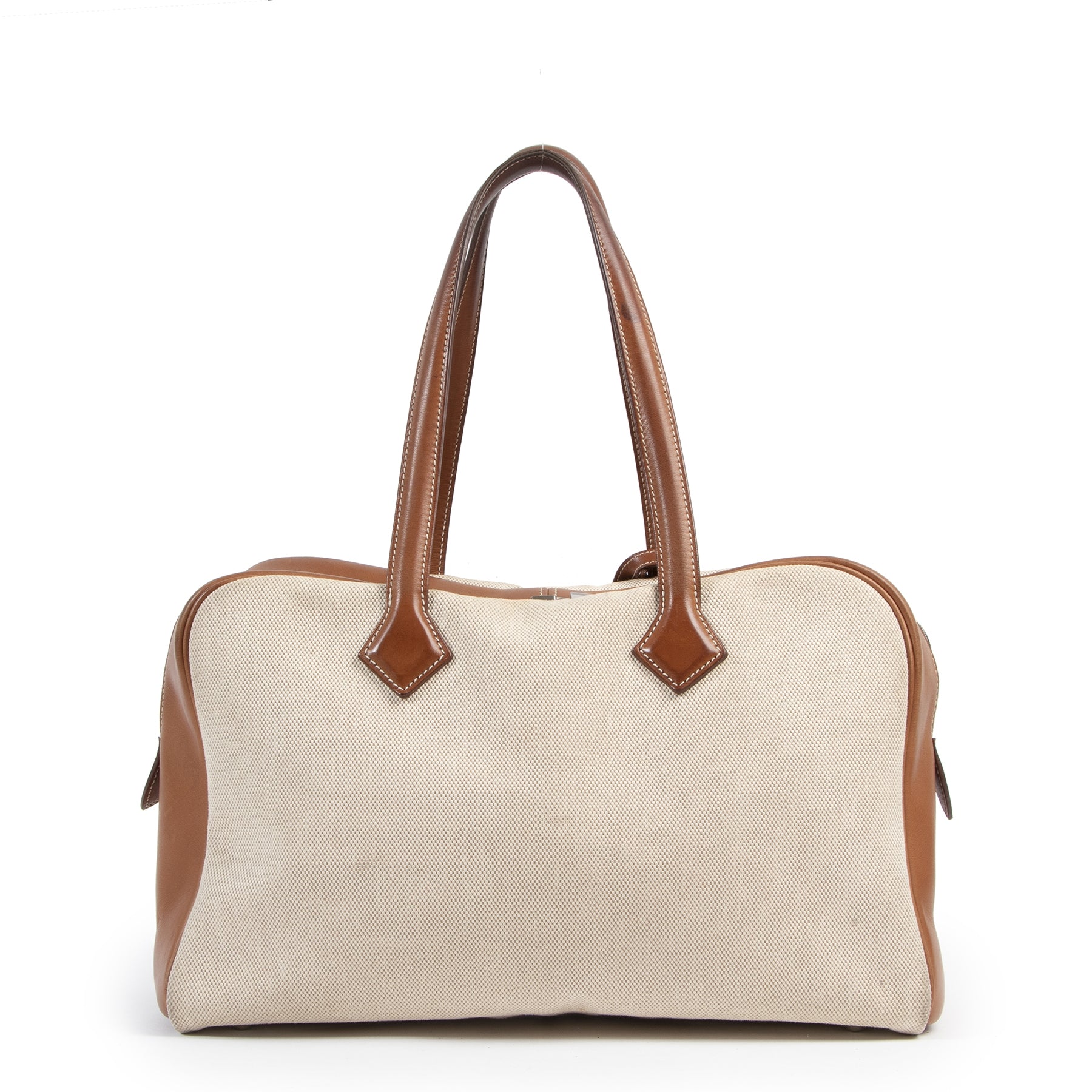 Hermès Victoria II Toile Barenia for the best price at Labellov secondhand luxury