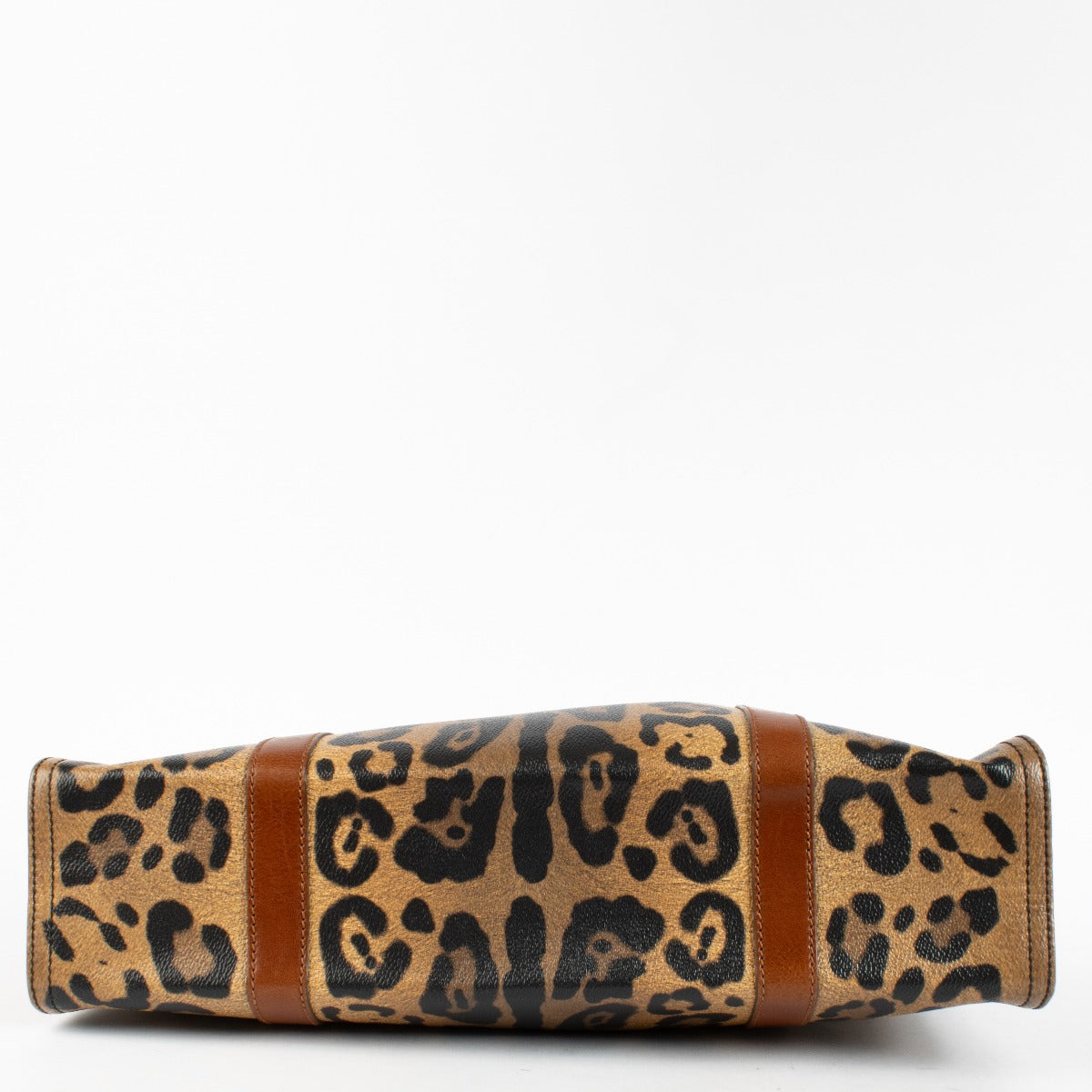 Authentic pre-loved Dolce & Gabbana Leopard Print Tote on Labellov.com