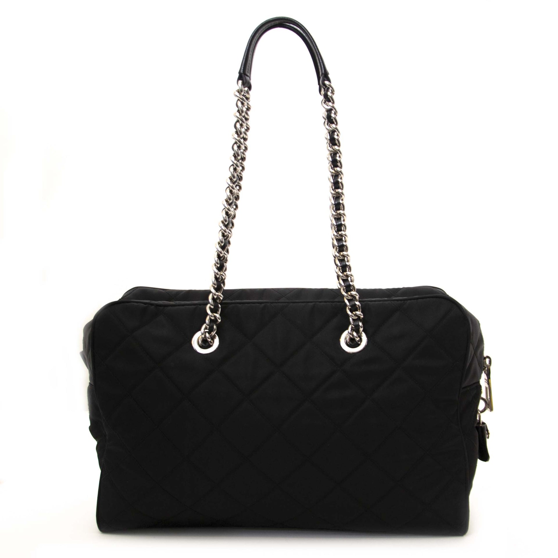 Prada Zwarte Nylon Matelassé Schoudertas