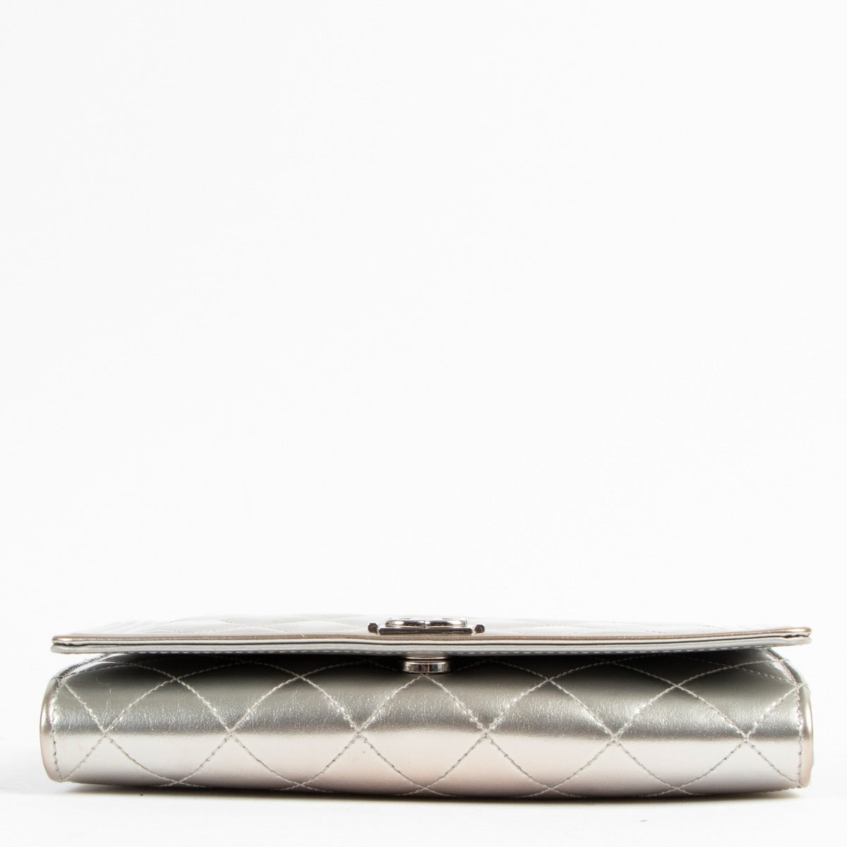 Buy an authentic second hand Chanel Silver Patent Leather Boy Wallet On Chain Shoulder Bag/ Clutch in very good condition at Labellov.