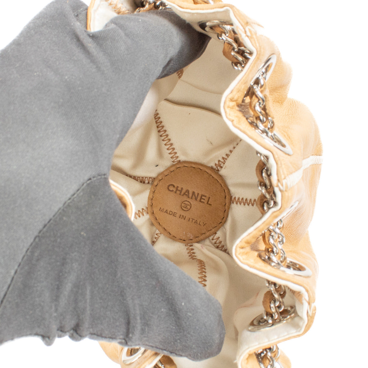 Sac Chanel Mini Seau Chaîne en Cuir Beige Cordon