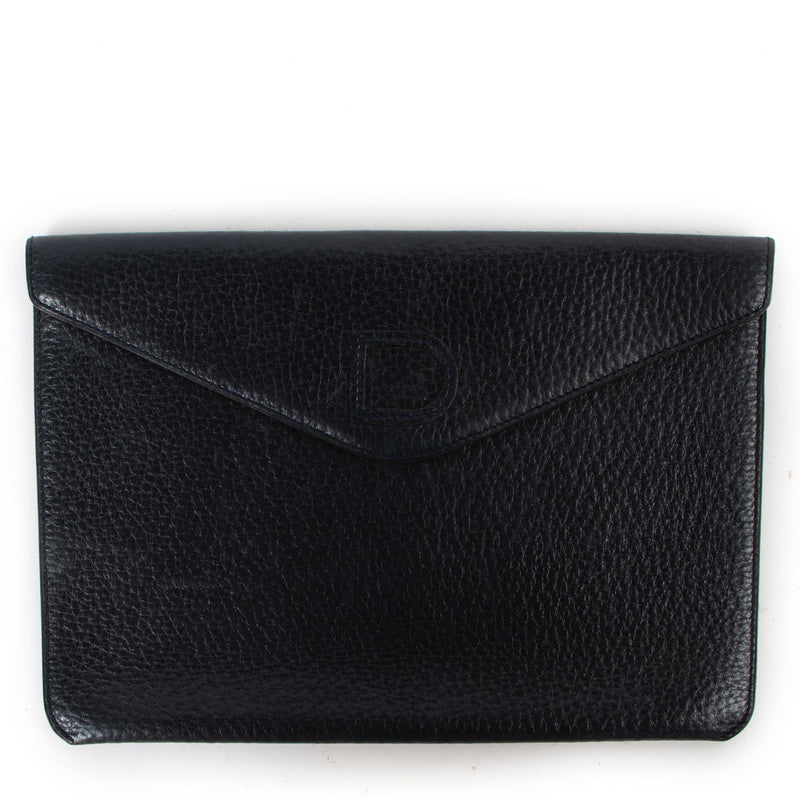 Buy an authentic second hand Delvaux Navy Blue Leather Envelop Clutch in very good condition at Labellov