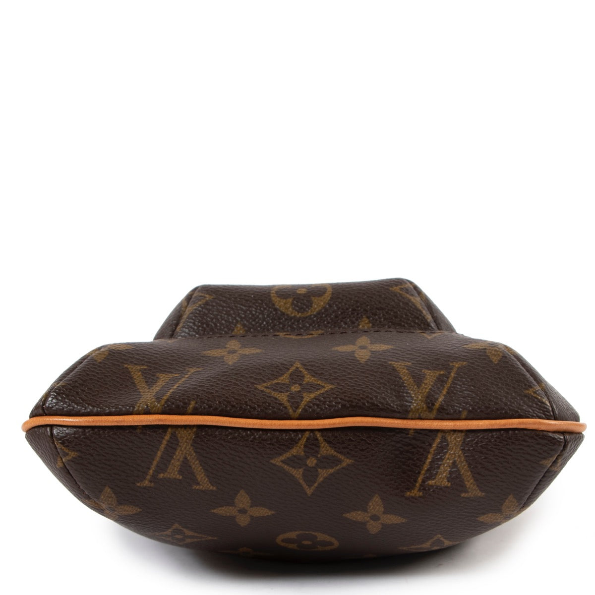 Shop safe online at Labellov in Antwerp this 100% authentic second hand Louis Vuitton Monogram Canvas Partition Pouch