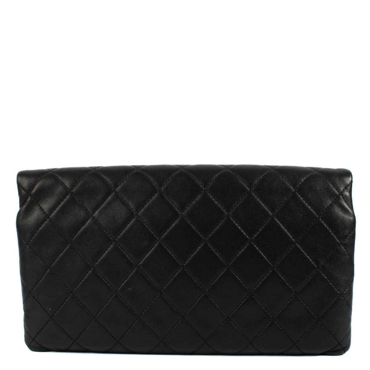 Shop 100% authentic secondhand Chanel Black CC Flap Clutch on Labellov.com