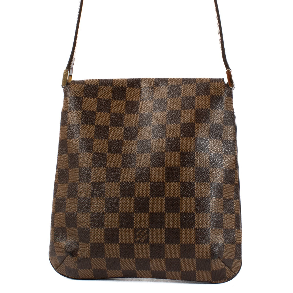 Shop safe online at Labellov in Antwerp, Brussels and Knokke this 100% authentic second hand Louis Vuitton Damier Ebene Musette Salsa PM Crossbody