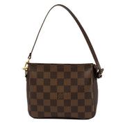 Shop safe online at Labellov in Antwerp, Brussel and Knokke this 100% authentic second hand Louis Vuitton Damier Ebene Trousse Pochette Crossbody