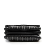 Authentieke tweedehands vintage Chanel Black Vertical Quilted Flap Bag koop online webshop LabelLOV