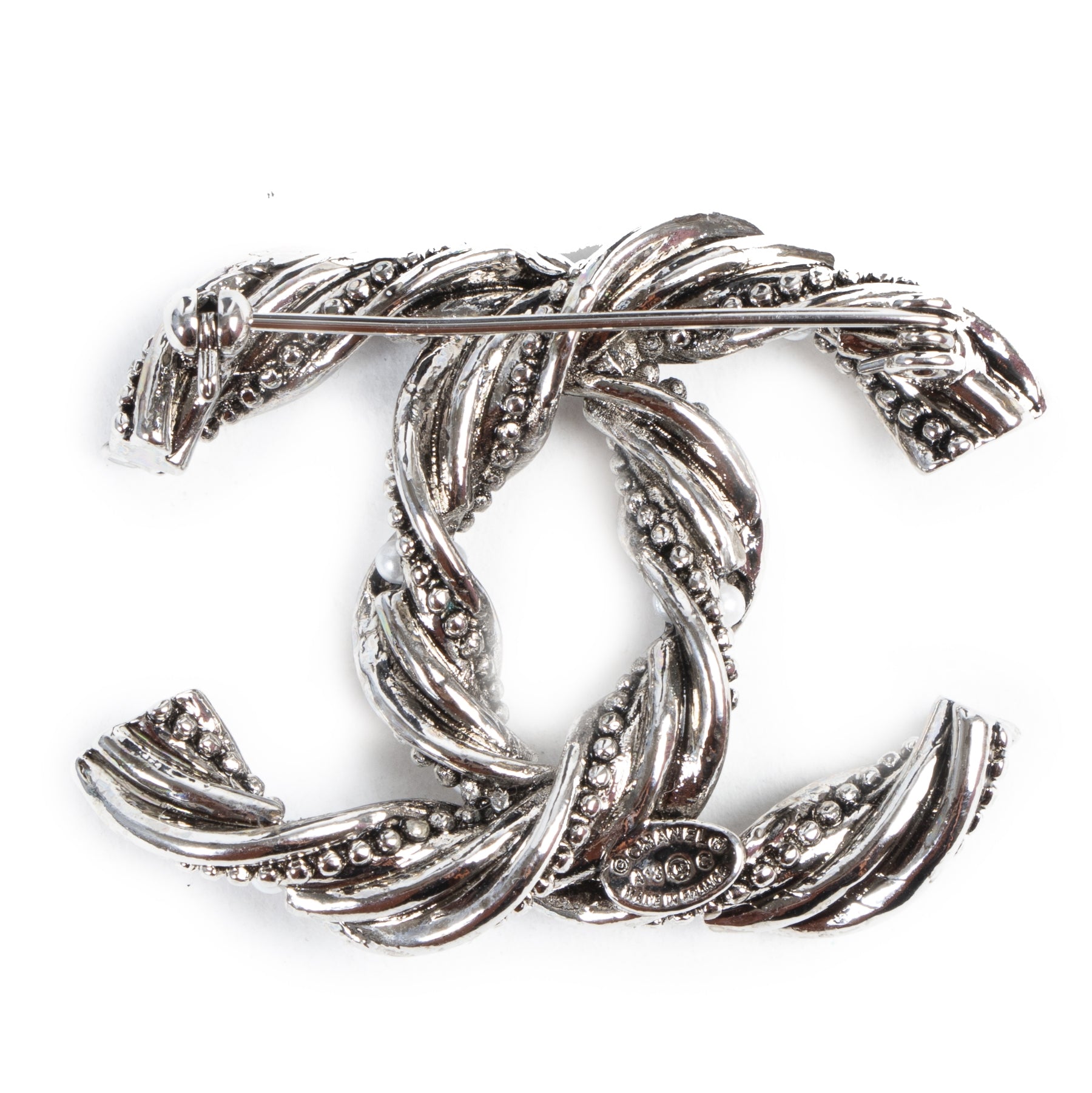 Authentic secondhand Chanel Twisted Broche With Metals and Pearls designer accessories fashion luxury vintage webshop safe secure online shopping