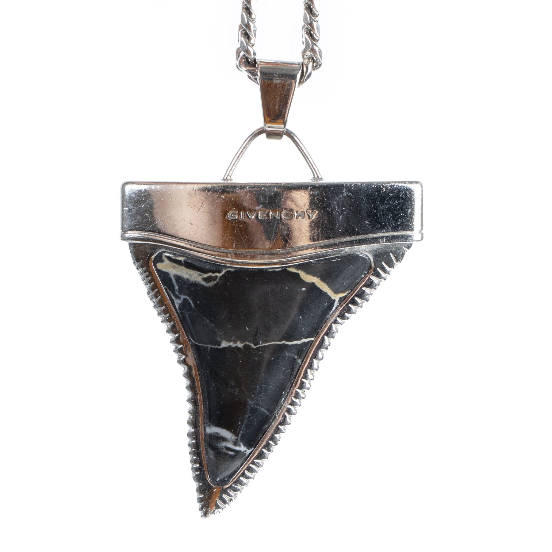 Givenchy Shark Tooth Necklace – Labellov Givenchy Shark Tooth Necklace – Labellov