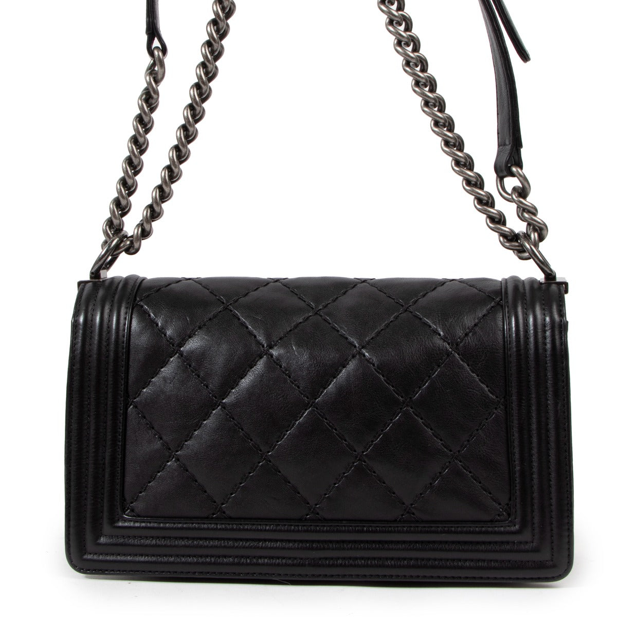Shop authentic second hand luxury chanel boy bag brussels chanel bag antwerp chanel knokke on Labellov.com