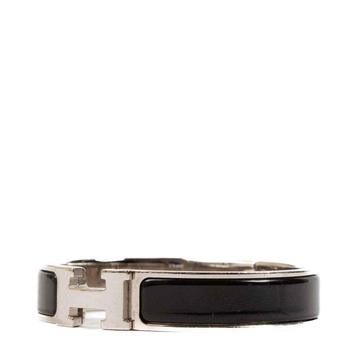 Shop an authentic preloved Hermès Black Silver Clic H Bracelet - Size GM on Labellov.com