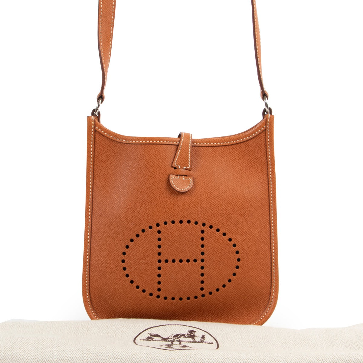 Hermès Evelyne 16 Gold Epsom PHW