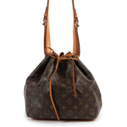 Shop safe online at Labellov in Antwerp this 100% authentic second hand Louis Vuitton Monogram Noe Shoulder bag