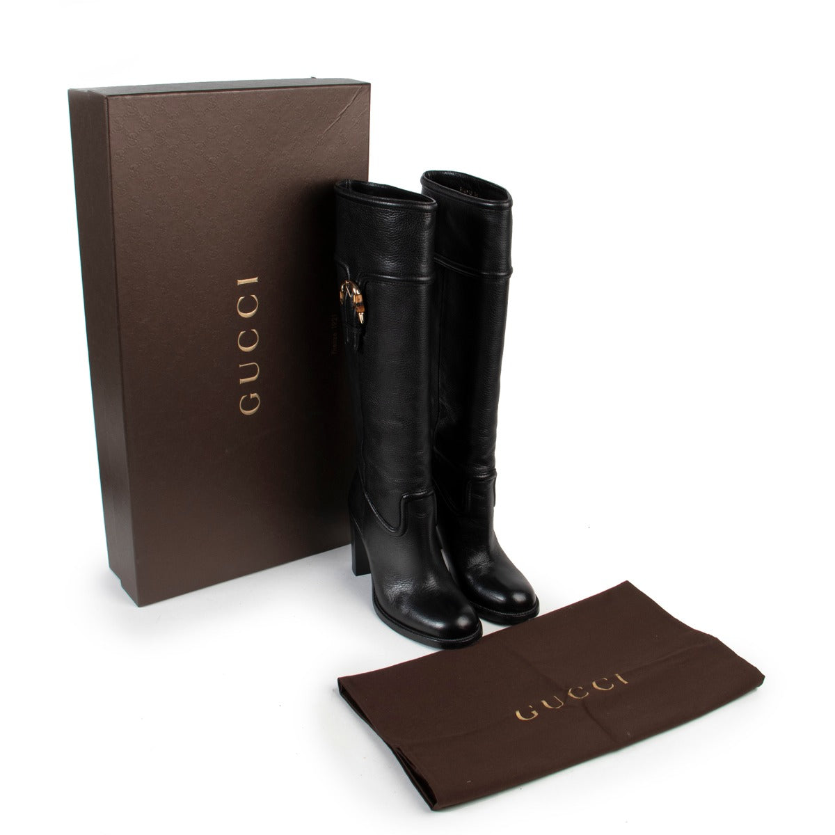 Labellov vintage long boots by Gucci in black leather in good condition