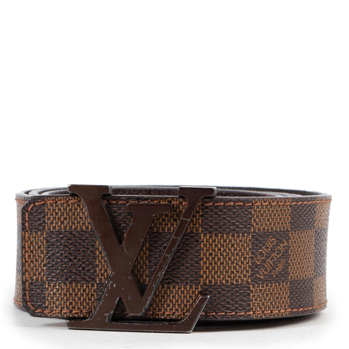 Shop safe online an 100% authentic second hand Louis Vuitton Damier Ebene Belt - Size 100 in good condition at Labellov in Antwerp.