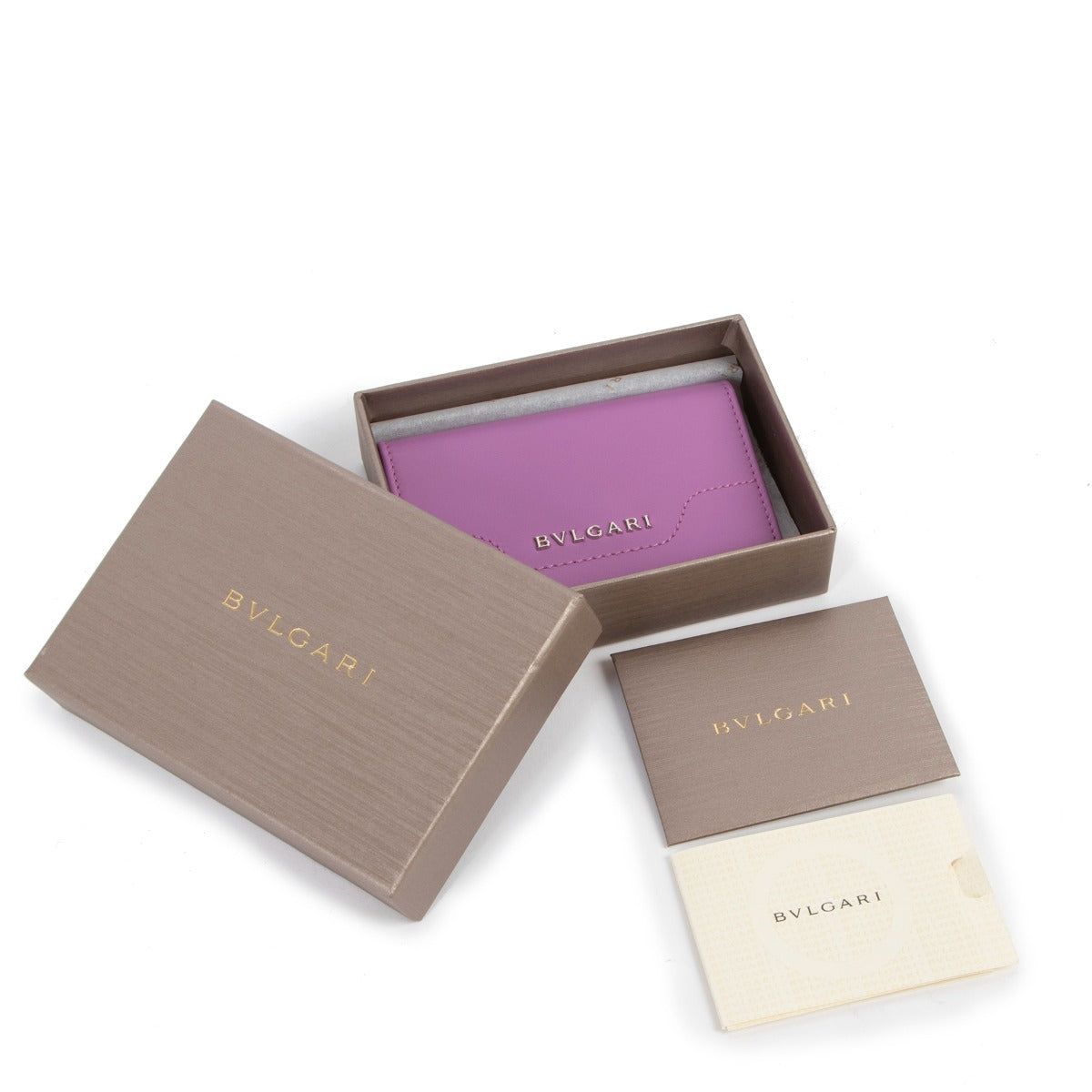 Buy online authentic second hand Bulgari Purple Leather Card Holder Wallet in very good condition at Labellov in Antwerp