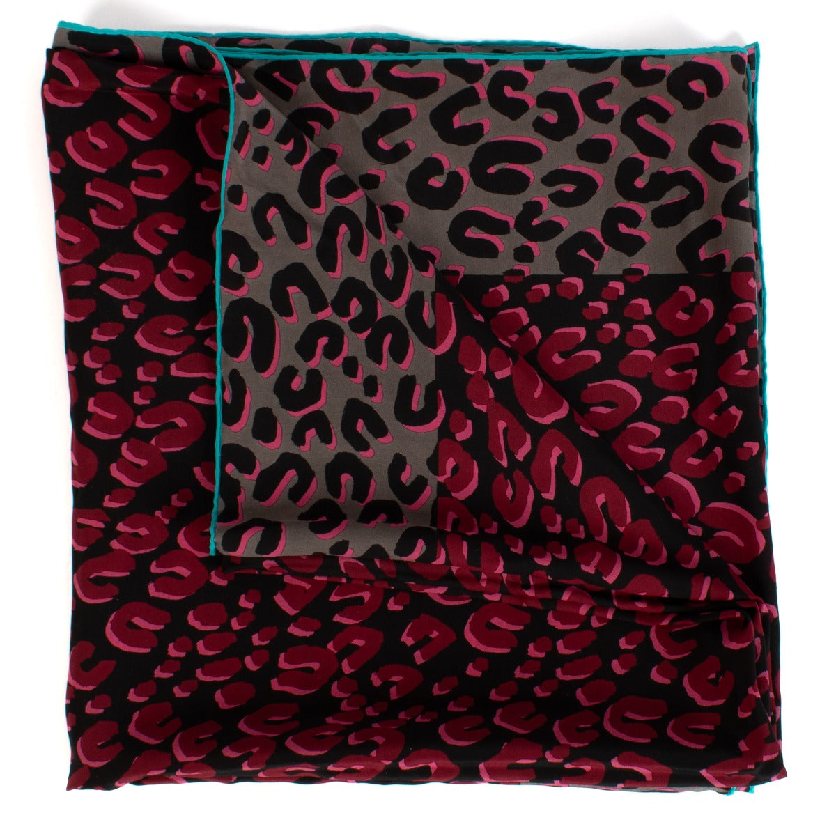 Shop safe online at Labellov in Antwerp, Brussels and knokke this 100% authentic second hand Louis Vuitton Stephen Sprouse Multicolor Shawl